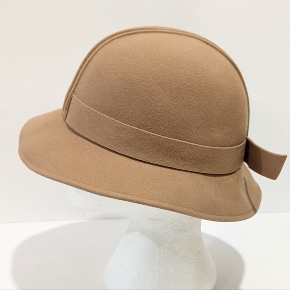 VINTAGE Kates Boutique tan felt hat - Picture 4 of 11